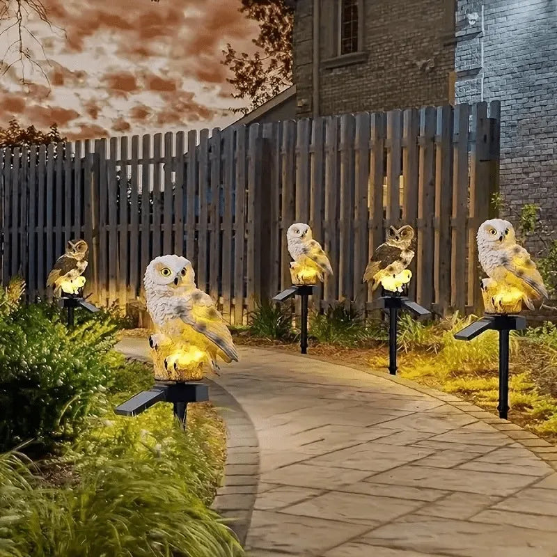 Charming Solar Owl Light